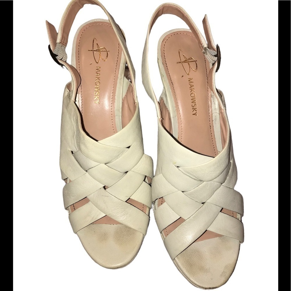 B.Makowsky Platform Heel Criss- Cross Strappy Open Front Shoe 10 1